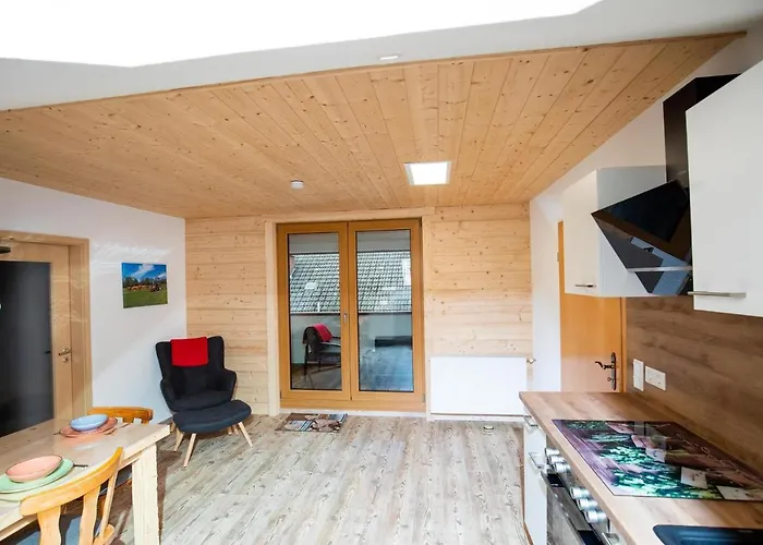 Schmitt In * Ehrenberg (Hessen)